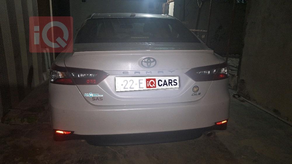 تۆیۆتا کامری